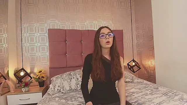 victoriapalmerfg online show from 02/26/25, 07:38