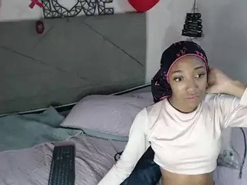 esmeralda-bk online show from 02/27/25, 01:48