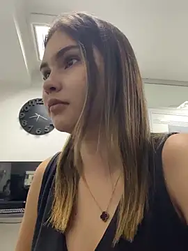 Aitana Hilton  online show from 03/12/25, 11:42