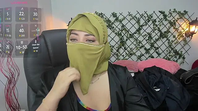 zahra Jalid online show from 10/27/25, 10:58