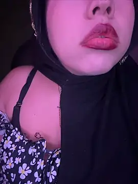 zahra Jalid online show from 06/11/26, 02:53