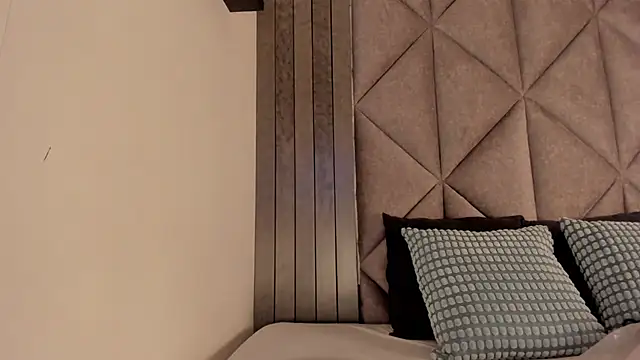 SabrinaSpell  online show from 02/16/26, 07:54