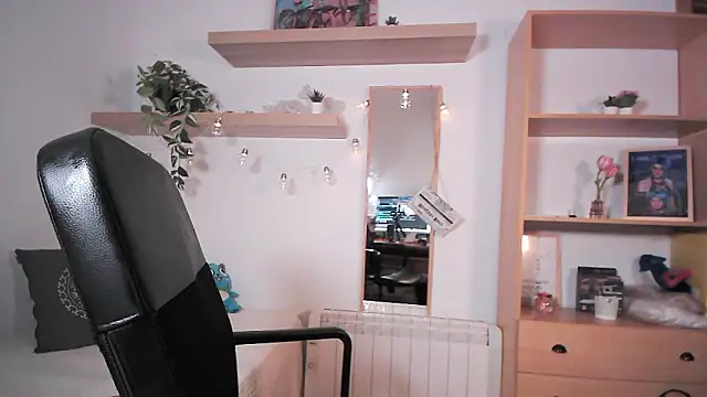 SabrinaSpell  online show from 03/15/26, 07:09