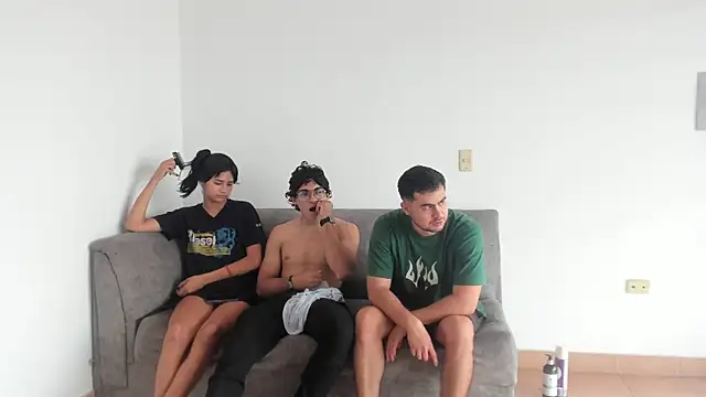 blueroom party online show from 03/17/25, 01:18