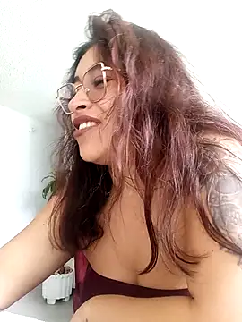 AnonymousGirl online show from 05/01/26, 03:16