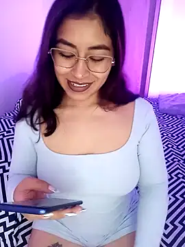 AnonymousGirl online show from 05/07/26, 03:28