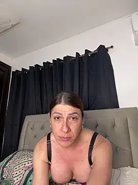 Snapshot of sweethoneytsx chatting on 09/13/25, 08:52 sweethoneytsx online show from 09/13/25, 08:52