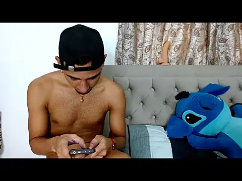 Snapshot of sweethoneytsx chatting on 02/12/26, 06:58 sweethoneytsx online show from 02/12/26, 06:58