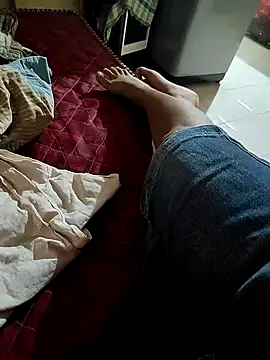 Mumbaigirl17 online show from 02/05/25, 03:20