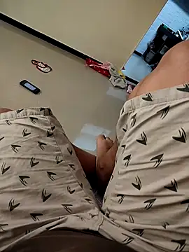 Mumbaigirl17 online show from 03/03/25, 09:44