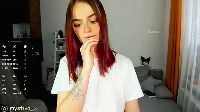 Snapshot of EliyaX chatting on 10/01/25, 08:42 EliyaX online show from 10/01/25, 08:42