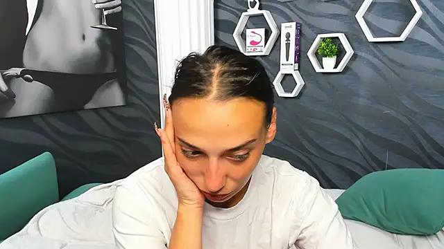 annabishop online show from 03/18/25, 03:09