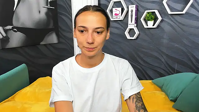 annabishop online show from 03/21/25, 03:12