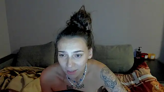 annabishop online show from 11/30/25, 12:14