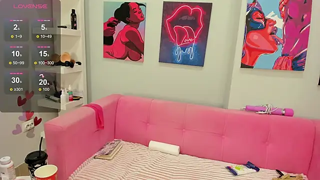 Brilly Lily online show from 12/14/25, 02:17