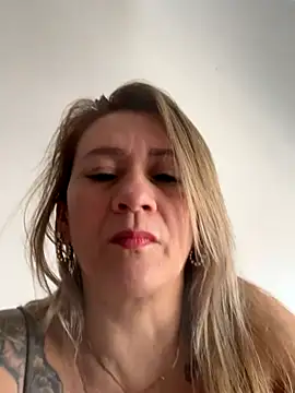 AtheneaRusell online show from 11/16/25, 05:07