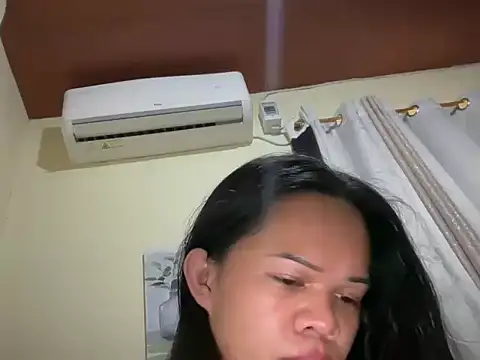 SophiaCourthaway online show from 07/08/26, 05:23