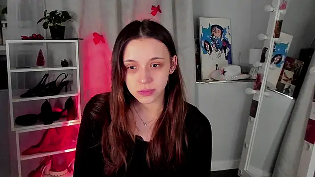 Snapshot of Sahara_Shields chatting on 01/11/26, 10:09 Sahara Shields online show from 01/11/26, 10:09