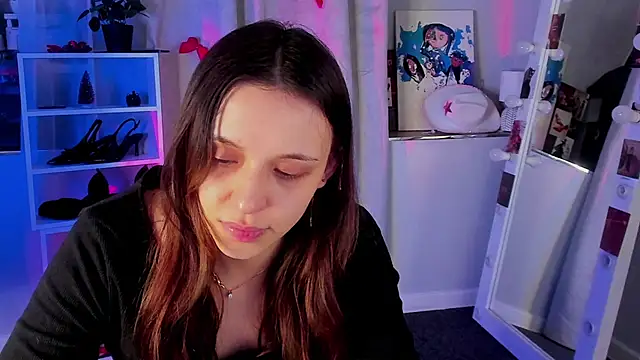 Snapshot of Sahara_Shields chatting on 01/13/26, 10:20 Sahara Shields online show from 01/13/26, 10:20