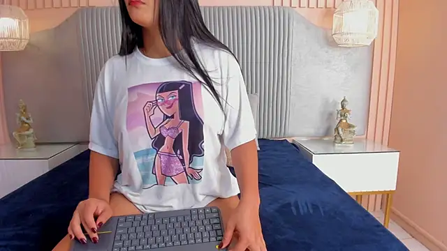 janna lopez  online show from 02/06/25, 10:15