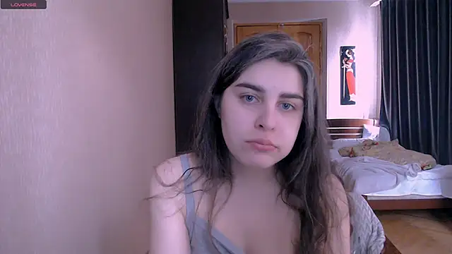 Snapshot of _Roselina_ chatting on 03/02/25, 07:10 Roselina online show from 03/02/25, 07:10