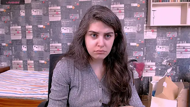 Snapshot of _Roselina_ chatting on 09/20/25, 10:38 Roselina online show from 09/20/25, 10:38