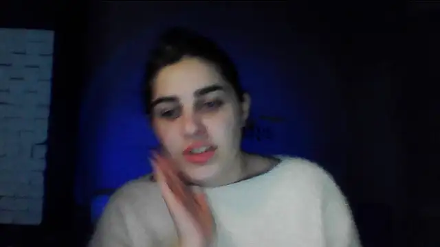 Snapshot of _Roselina_ chatting on 01/06/26, 01:37 Roselina online show from 01/06/26, 01:37