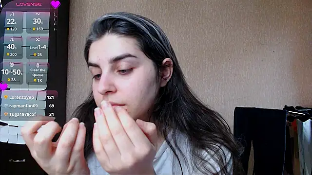 Snapshot of _Roselina_ chatting on 01/13/26, 11:59 Roselina online show from 01/13/26, 11:59