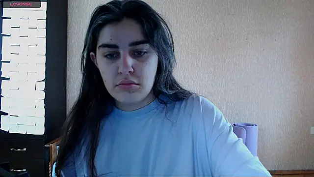 Snapshot of _Roselina_ chatting on 02/03/26, 09:03 Roselina online show from 02/03/26, 09:03