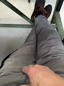 Snapshot of sempreilmio2 chatting on 01/28/25, 11:49 sempreilmio2 online show from 01/28/25, 11:49