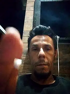 Snapshot of Santanacumxplod chatting on 04/11/26, 03:44 Santanacumxplod online show from 04/11/26, 03:44