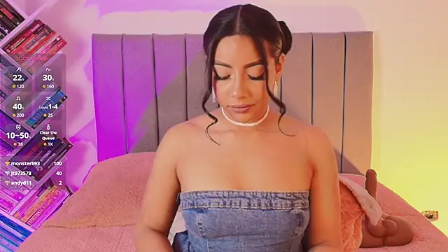 Snapshot of AndySaenzz chatting on 03/08/26, 02:04 AndySaenzz online show from 03/08/26, 02:04