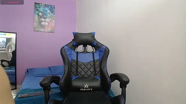 alana lara online show from 11/29/25, 04:59