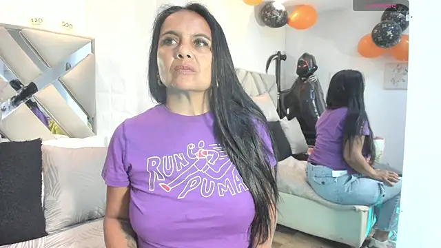 raquell moore online show from 10/15/25, 12:11