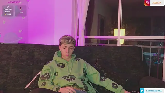 ethan and ava online show from 05/14/26, 02:18