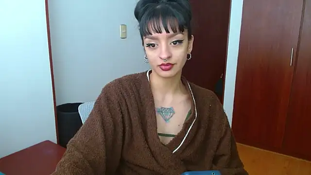 ravenvancleef online show from 01/30/25, 05:17