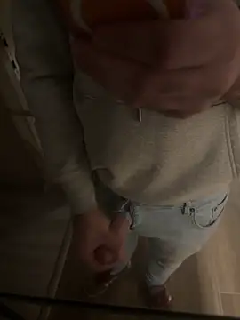 Klaus298 online show from 12/02/25, 08:41