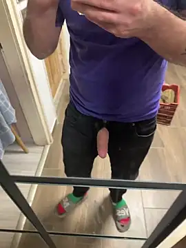 Klaus298 online show from 12/16/25, 09:09