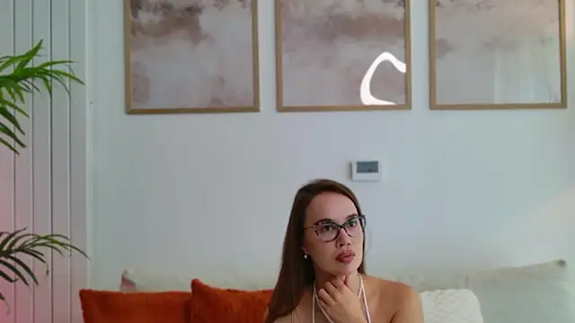 GoddessRoxana online show from 07/07/26, 11:03