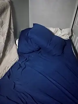 Snapshot of noyr_2003 chatting on 03/18/25, 10:14 noyr 2003 online show from 03/18/25, 10:14