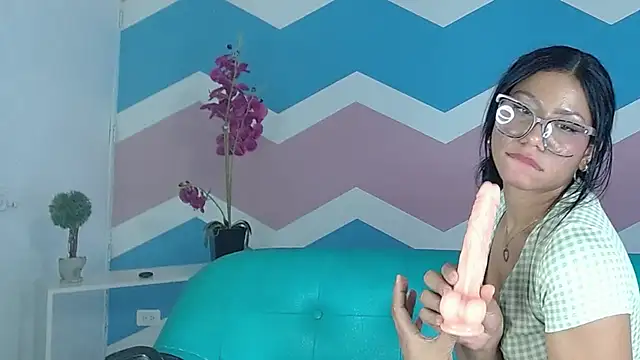 miss honey01 online show from 01/25/25, 08:53