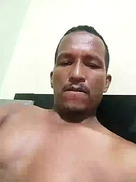 Snapshot of Nego8659 chatting on 02/15/26, 04:36 Nego8659 online show from 02/15/26, 04:36