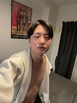 Snapshot of nunnun00 chatting on 05/29/26, 02:48 nunnun00 online show from 05/29/26, 02:48