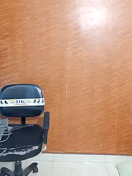 Snapshot of Divya-2007 chatting on 01/28/25, 07:22 Divya-2007 online show from 01/28/25, 07:22