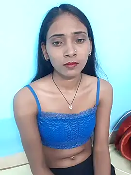 Snapshot of Divya-2007 chatting on 02/05/25, 12:38 Divya-2007 online show from 02/05/25, 12:38