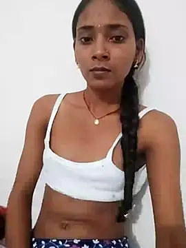 Snapshot of Divya-2007 chatting on 09/17/25, 11:56 Divya-2007 online show from 09/17/25, 11:56