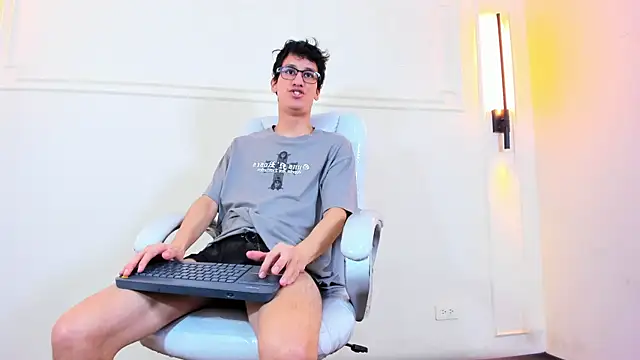 Cum hunters online show from 05/08/26, 03:12