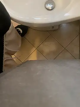 Snapshot of Oky457 chatting on 03/22/26, 03:48 Oky457 online show from 03/22/26, 03:48