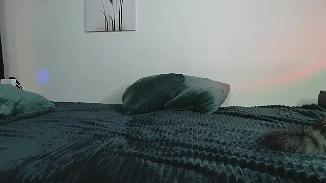 miuri miy online show from 02/12/25, 10:26