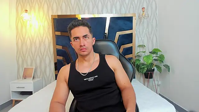 Snapshot of Brad_Summer chatting on 01/30/25, 05:28 Brad Summer online show from 01/30/25, 05:28